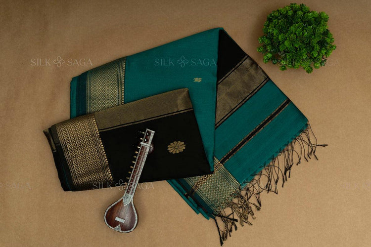 Pure Silk by Cotton Maheshwari Jade Green Saree with Black Pallu - Silksaga Studio